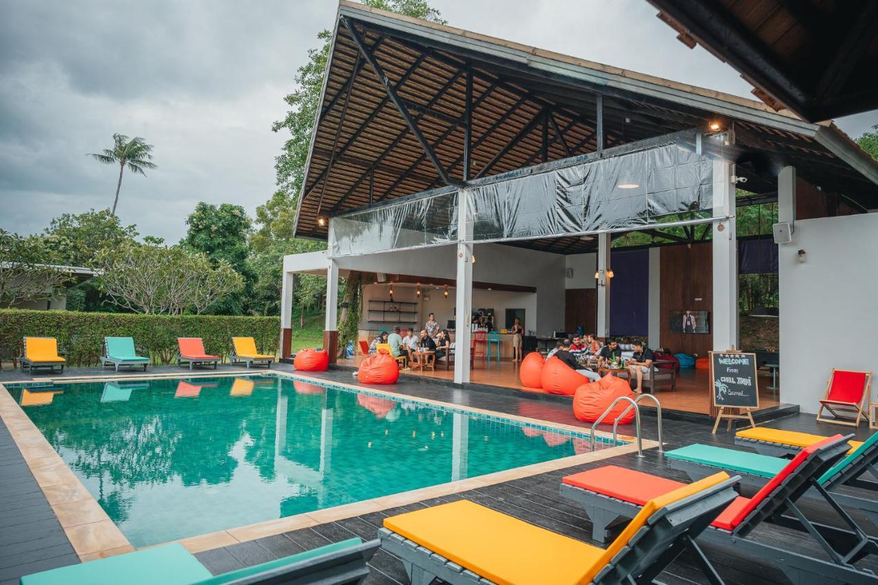 Chill Inn Samui Hostel And Restaurant Ko Samui Exterior foto